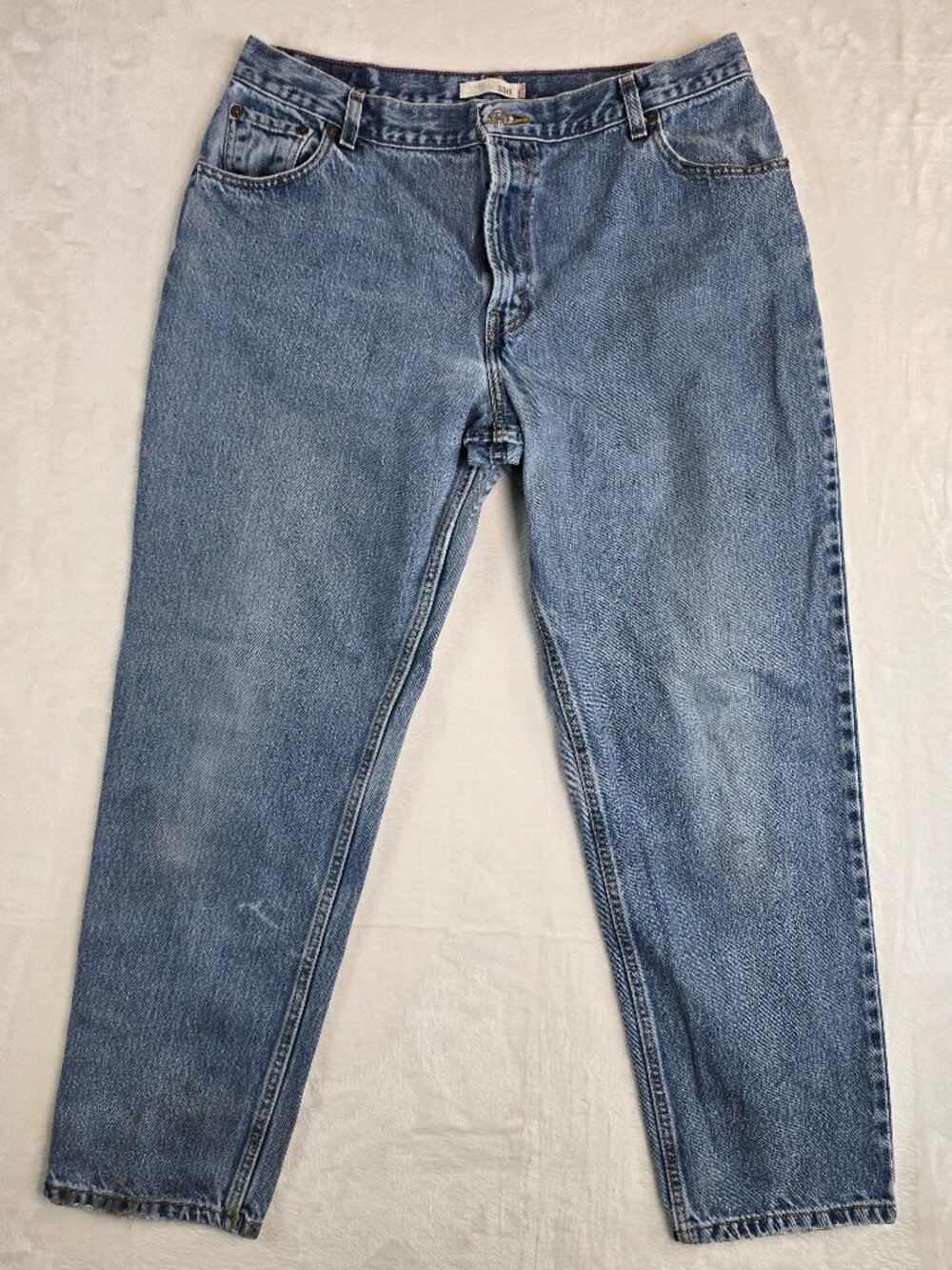 Levi's 550 Jeans Mens 32x30 Blue Relaxed Fit Tapered Leg Denim Zip Fly 5 Pocket